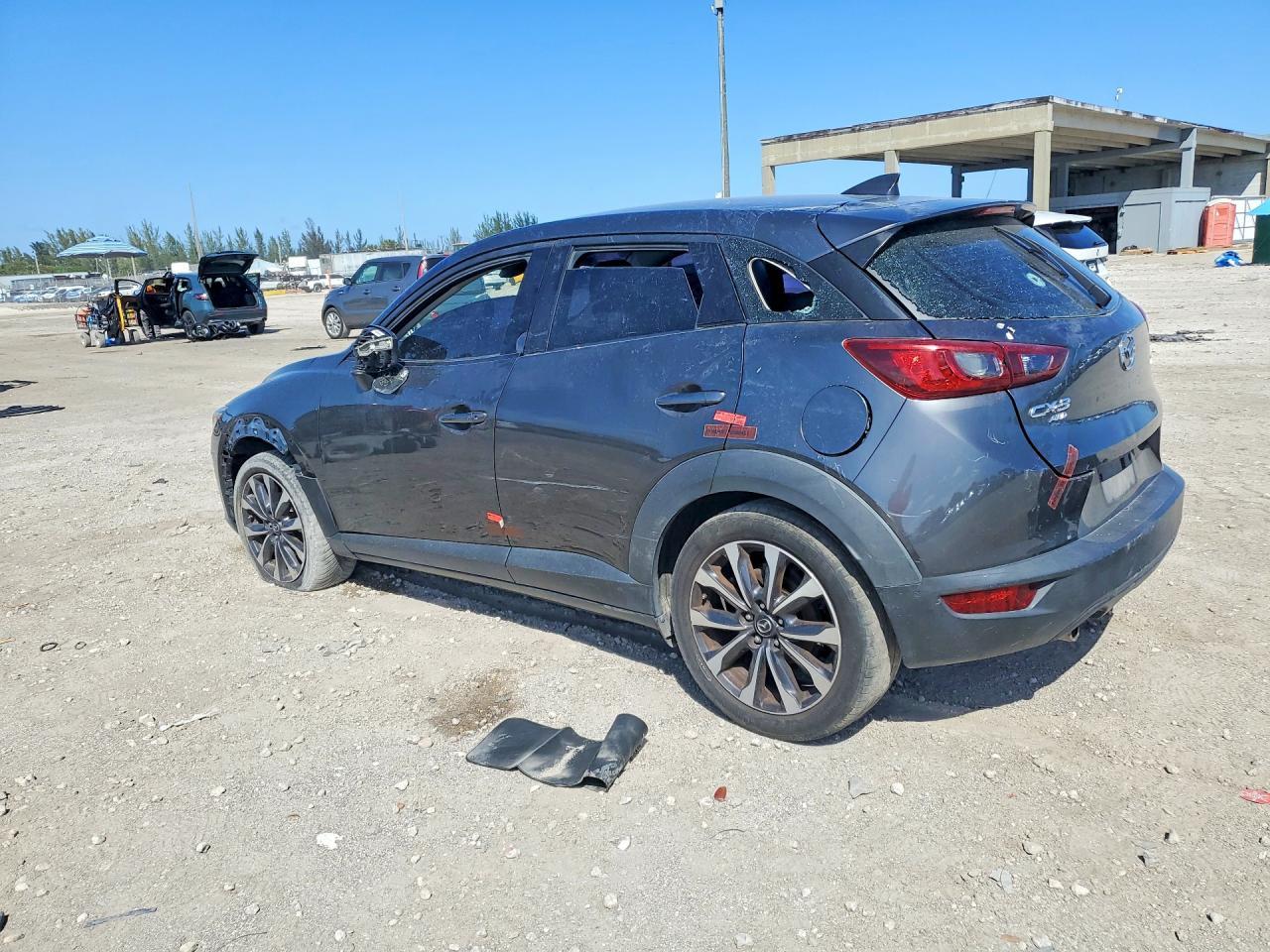 2019 Mazda Cx-3 Touring - zdjęcie 2