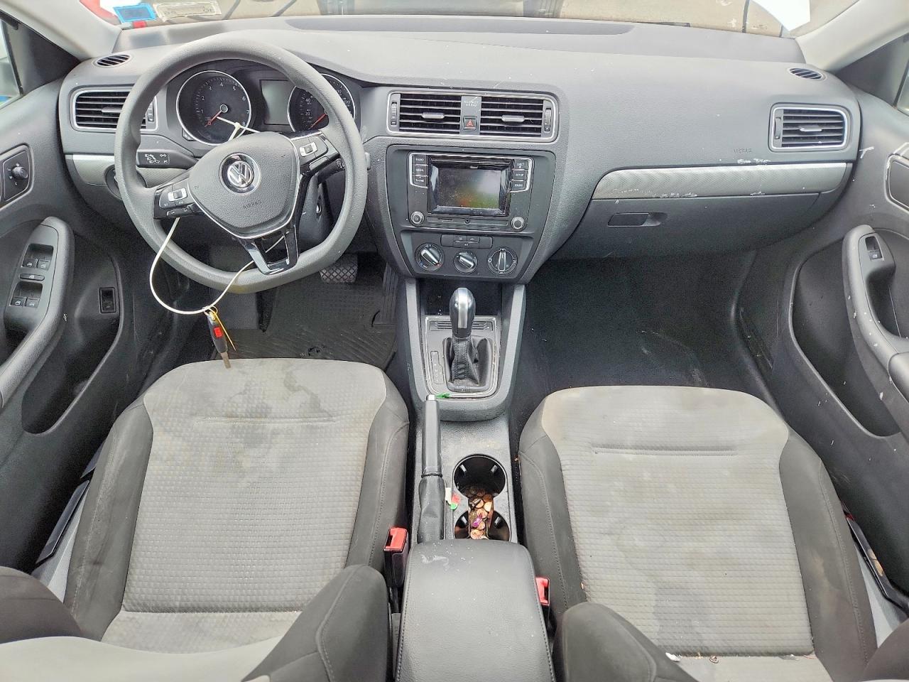 2017 Volkswagen Jetta S - zdjęcie 8