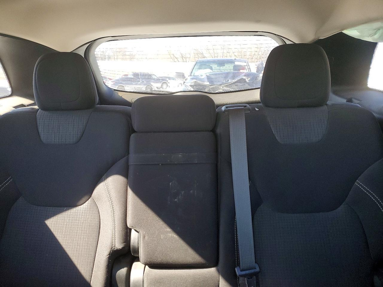 2015 Jeep Cherokee Latitude - zdjęcie 10