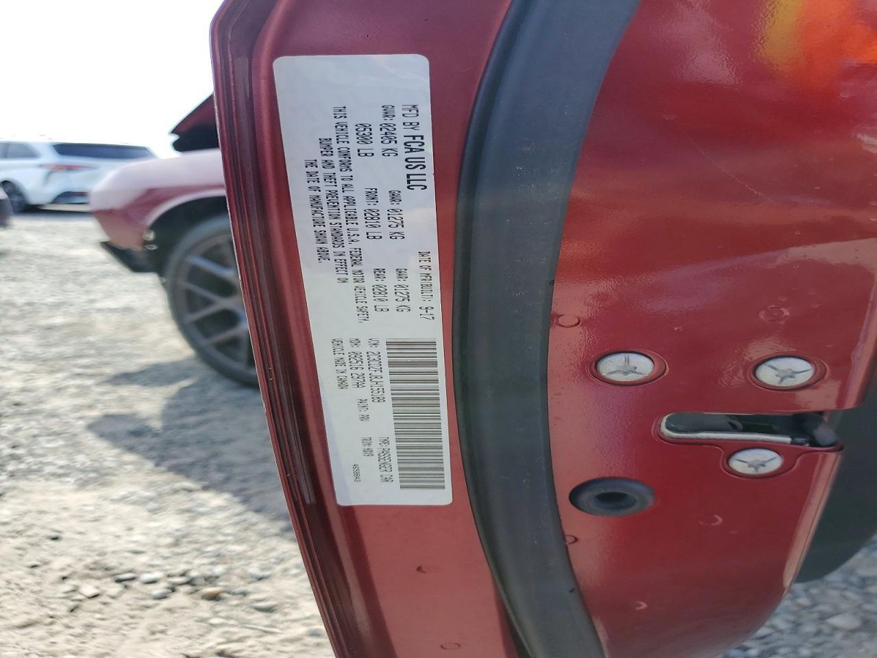 2018 Dodge Challenger R - zdjęcie 13