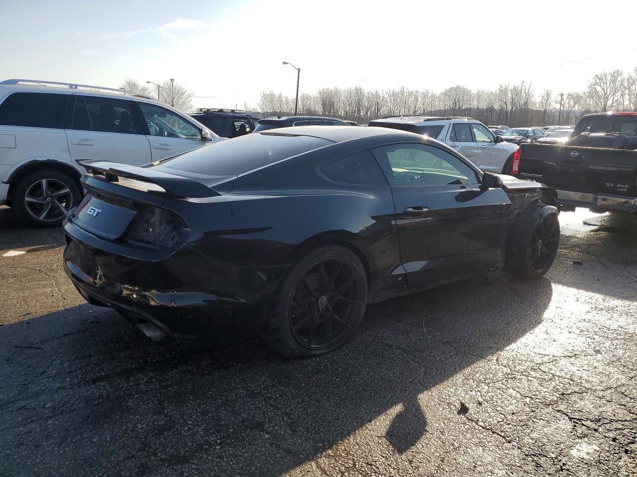 2015 Ford Mustang Gt - zdjęcie 3