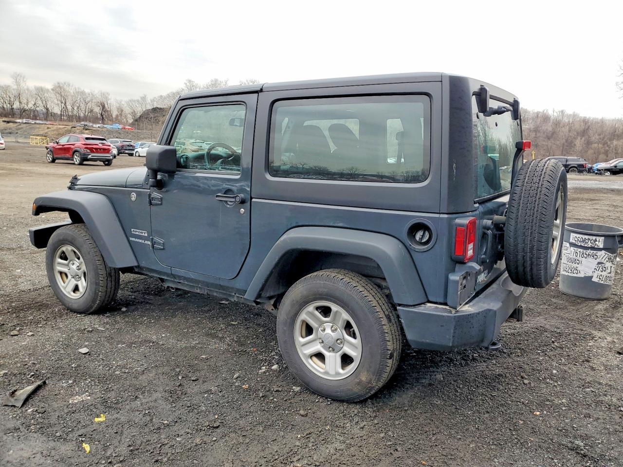 2017 Jeep Wrangler Sport - zdjęcie 2