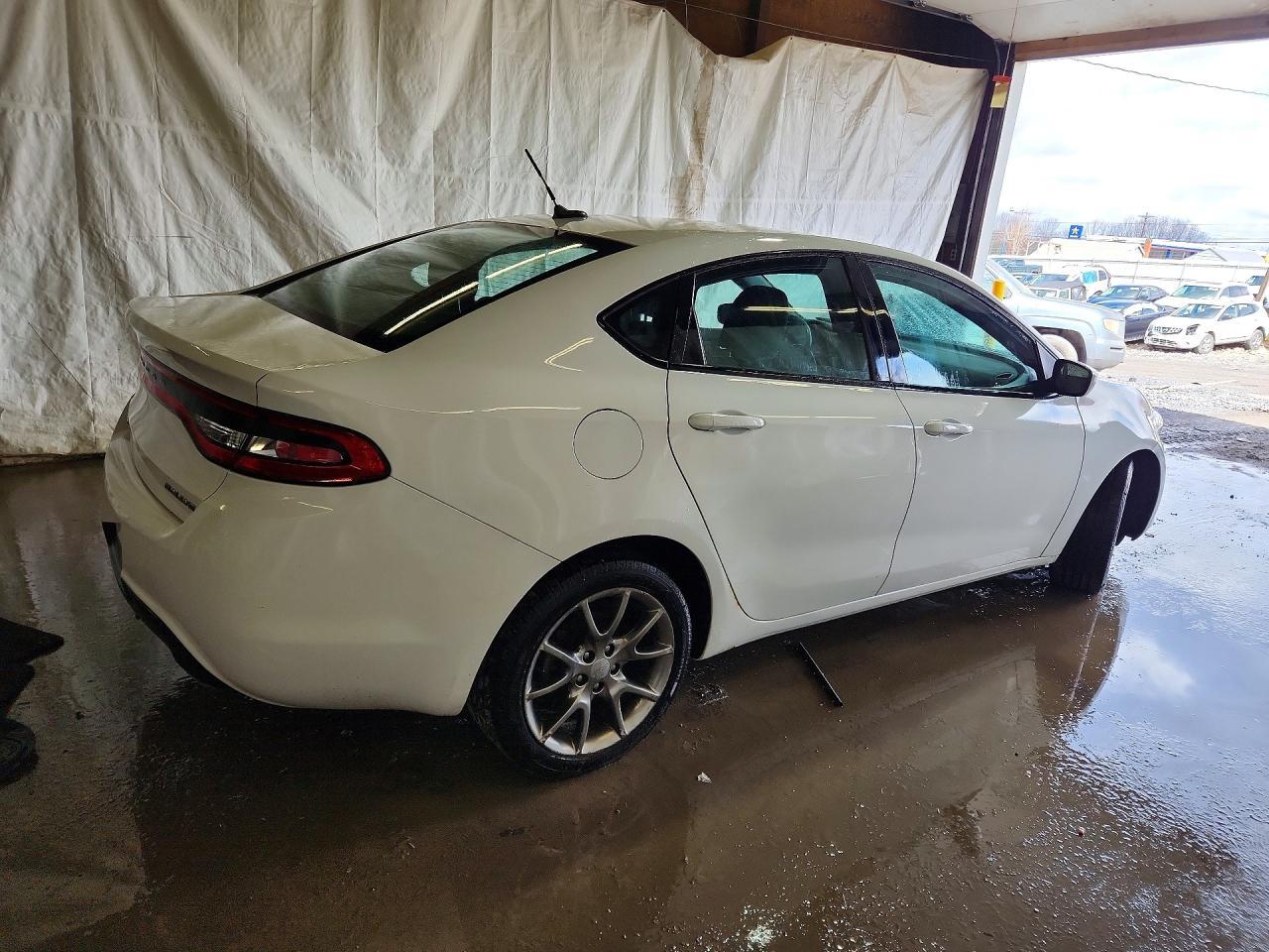 2013 Dodge Dart Sxt - zdjęcie 3