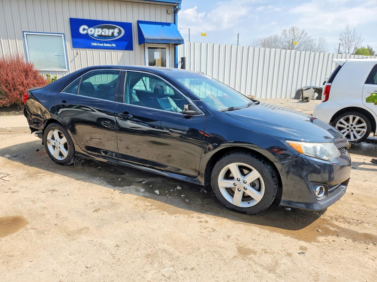 2013 Toyota Camry Se - zdjęcie 4