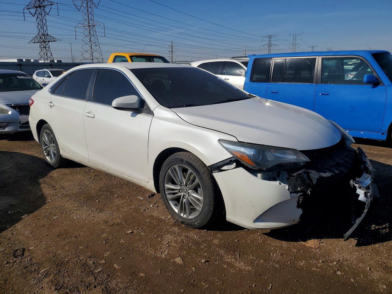 2015 Toyota Camry Se - zdjęcie 4