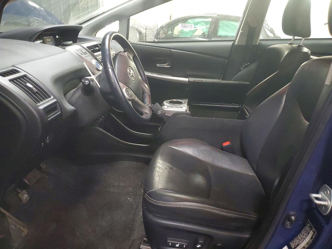 2016 Toyota Prius V Four - zdjęcie 7