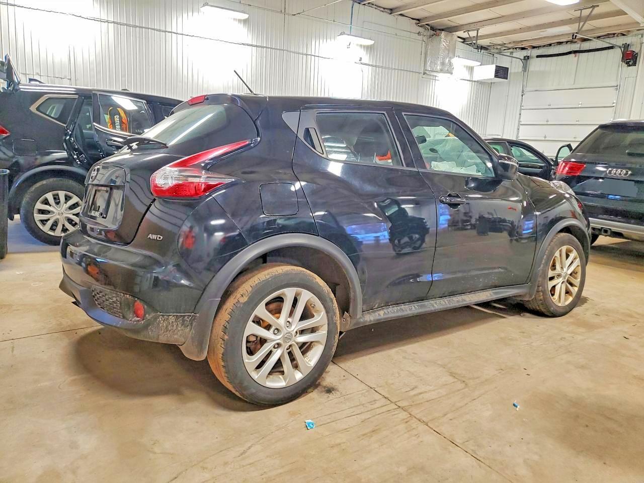 2016 Nissan Juke S - zdjęcie 3