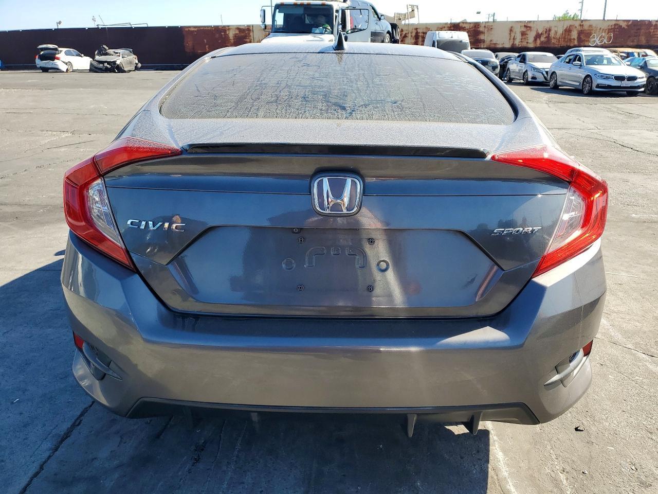 2020 Honda Civic Sport - zdjęcie 6