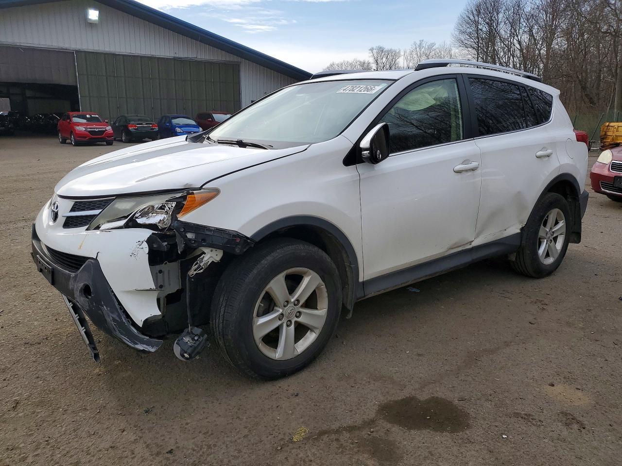 2013 Toyota Rav4 Xle - zdjęcie główne