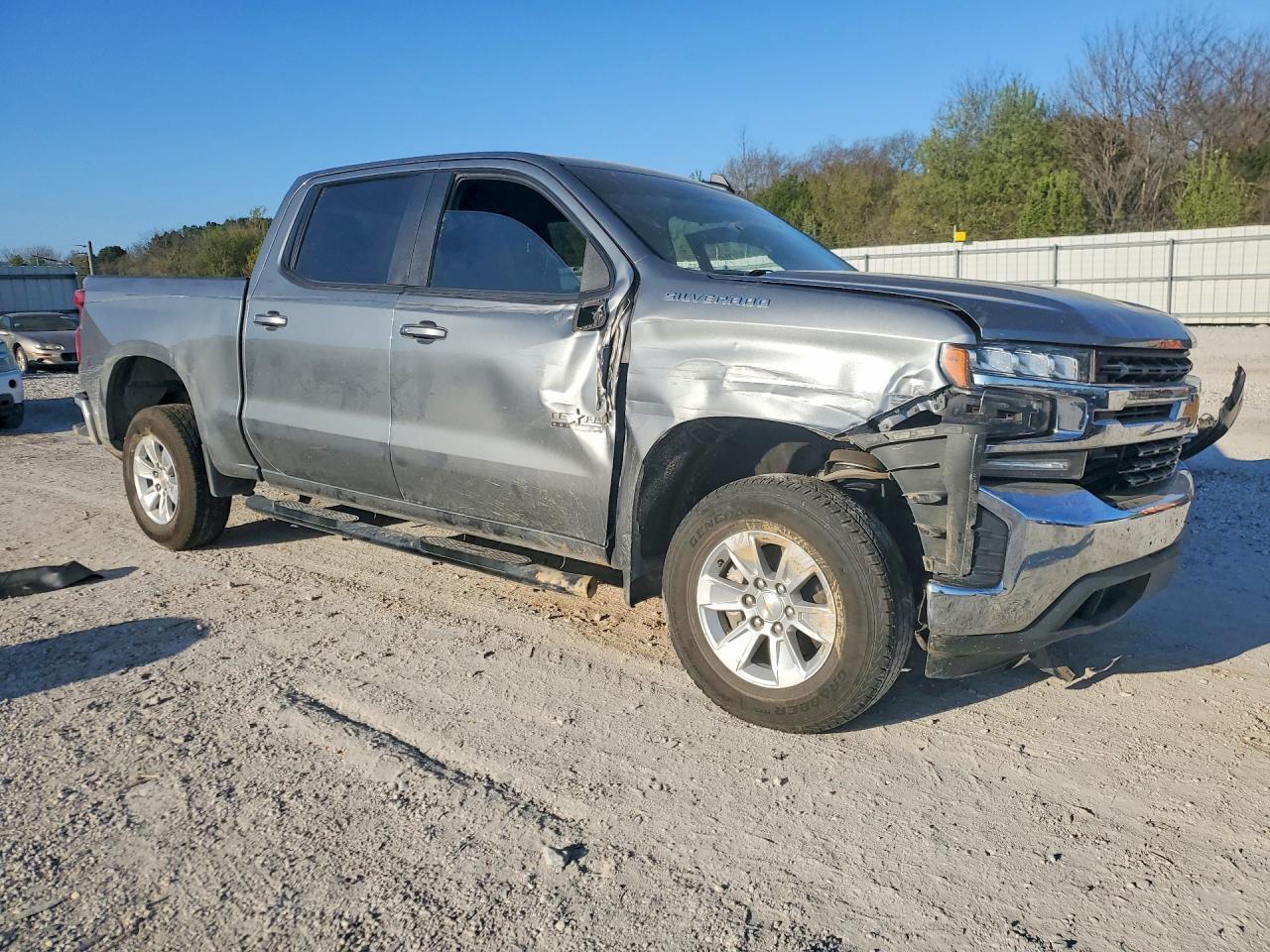 2021 Chevrolet Silverado C1500 Lt - zdjęcie 4