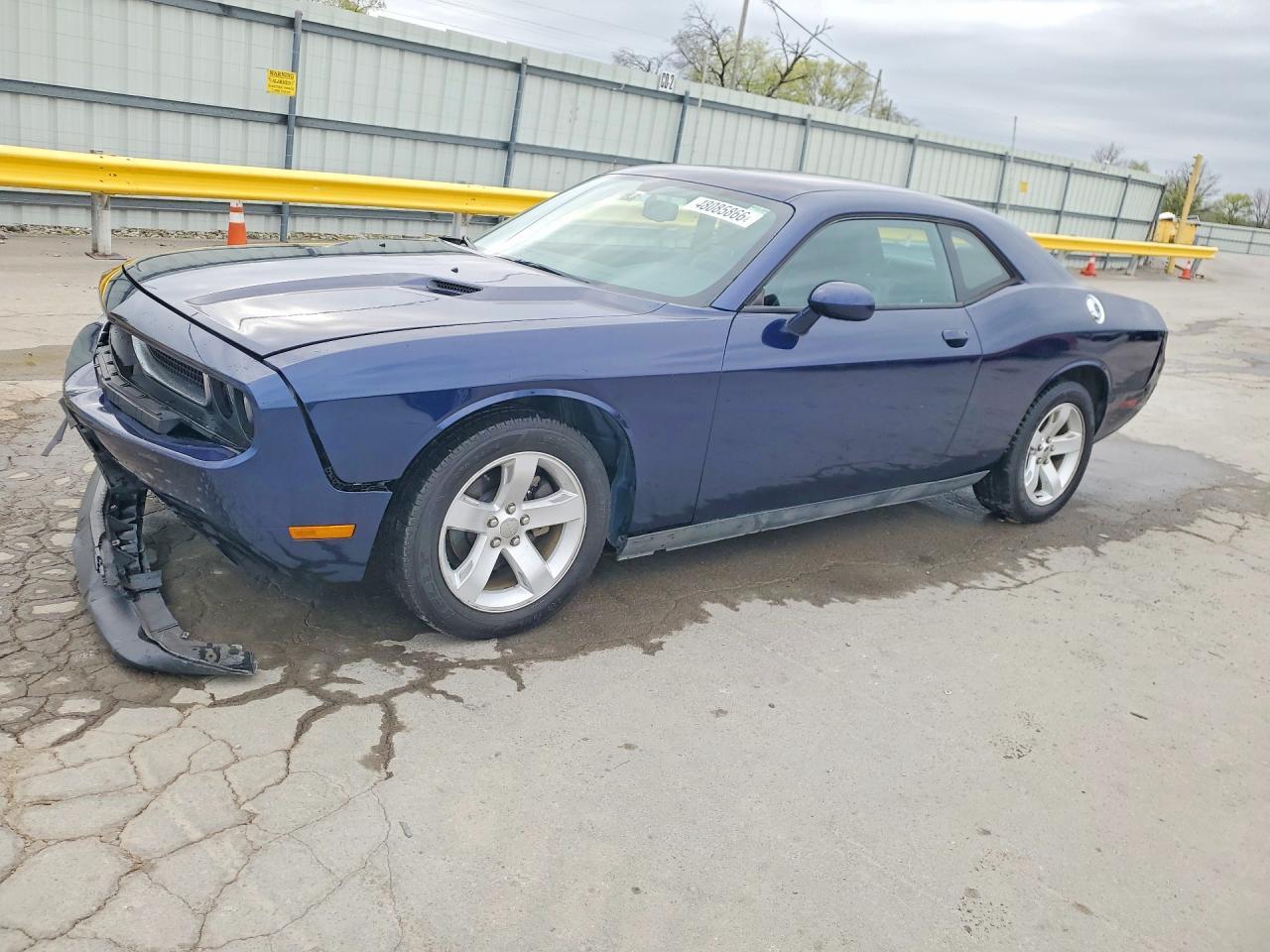 2013 Dodge Challenger Sxt - zdjęcie główne