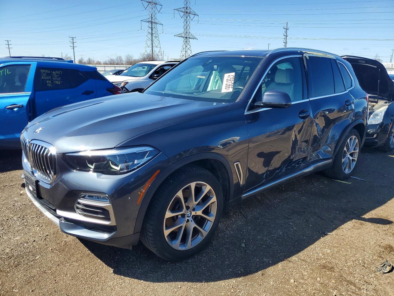 2021 BMW Motorrad X5 - zdjęcie główne