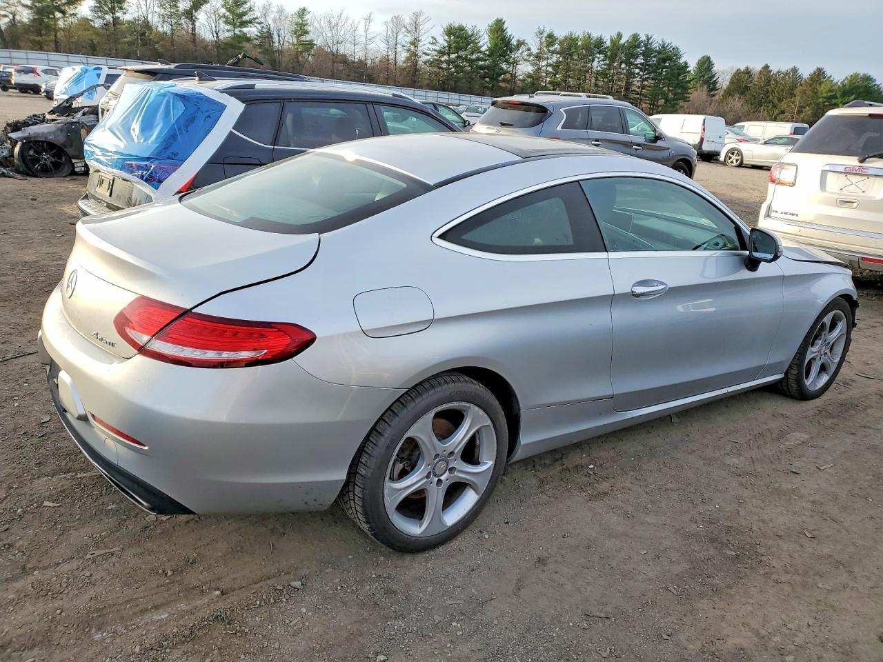 2017 Mercedes-Benz C 300 4Matic - zdjęcie 3