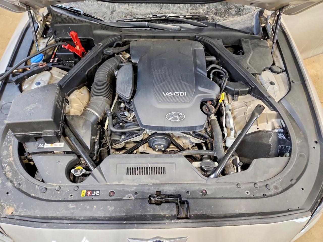 2015 Hyundai Genesis 3.8L - zdjęcie 11