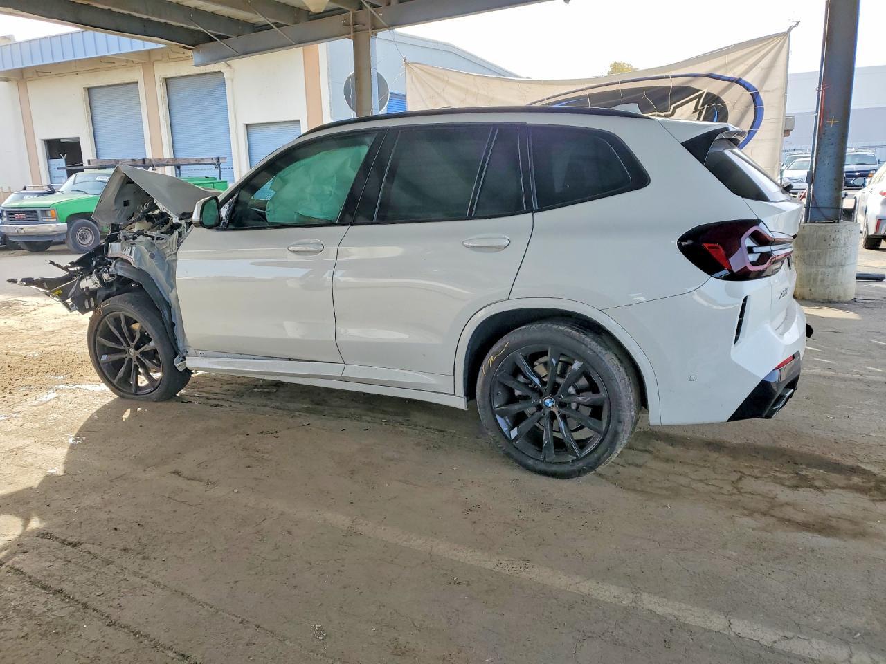 BMW X3 - zdjęcie 2