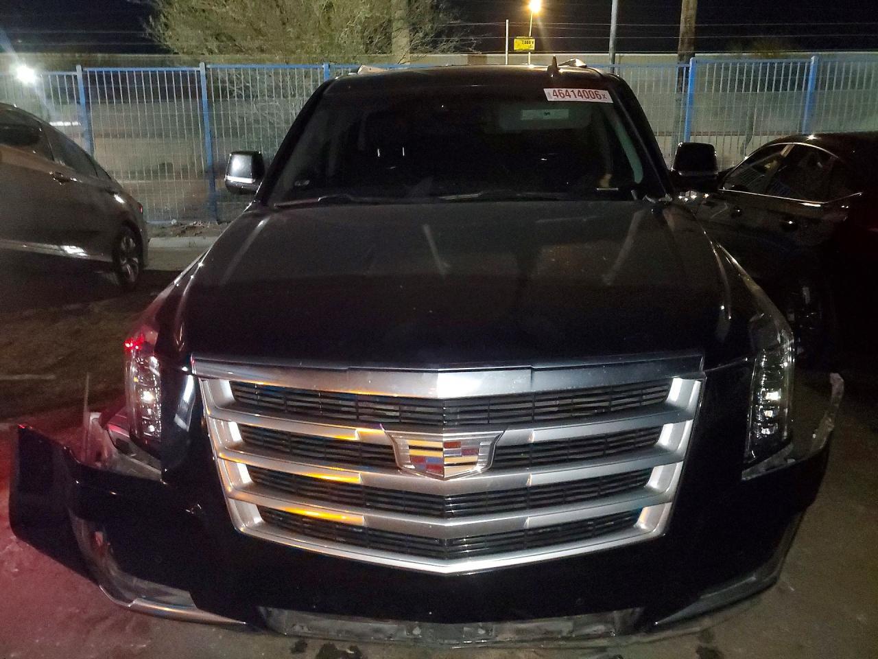 2016 Cadillac Escalade Luxury - zdjęcie 5