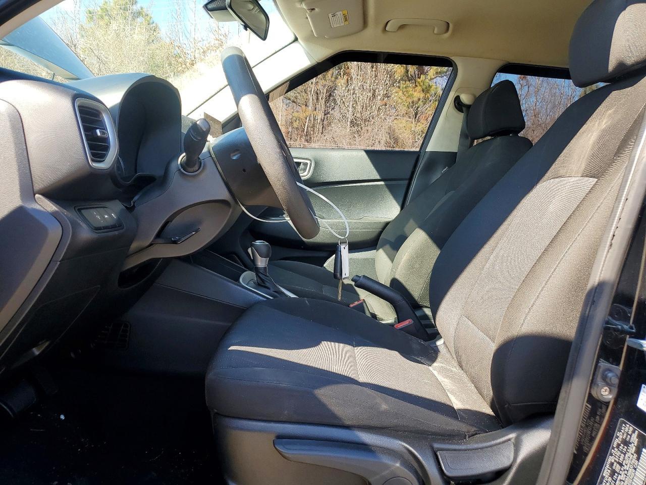 2021 Hyundai Venue Se - zdjęcie 7