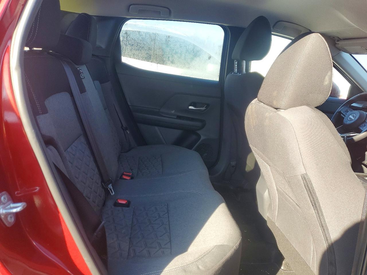 2025 Nissan Kicks Sv - zdjęcie 11