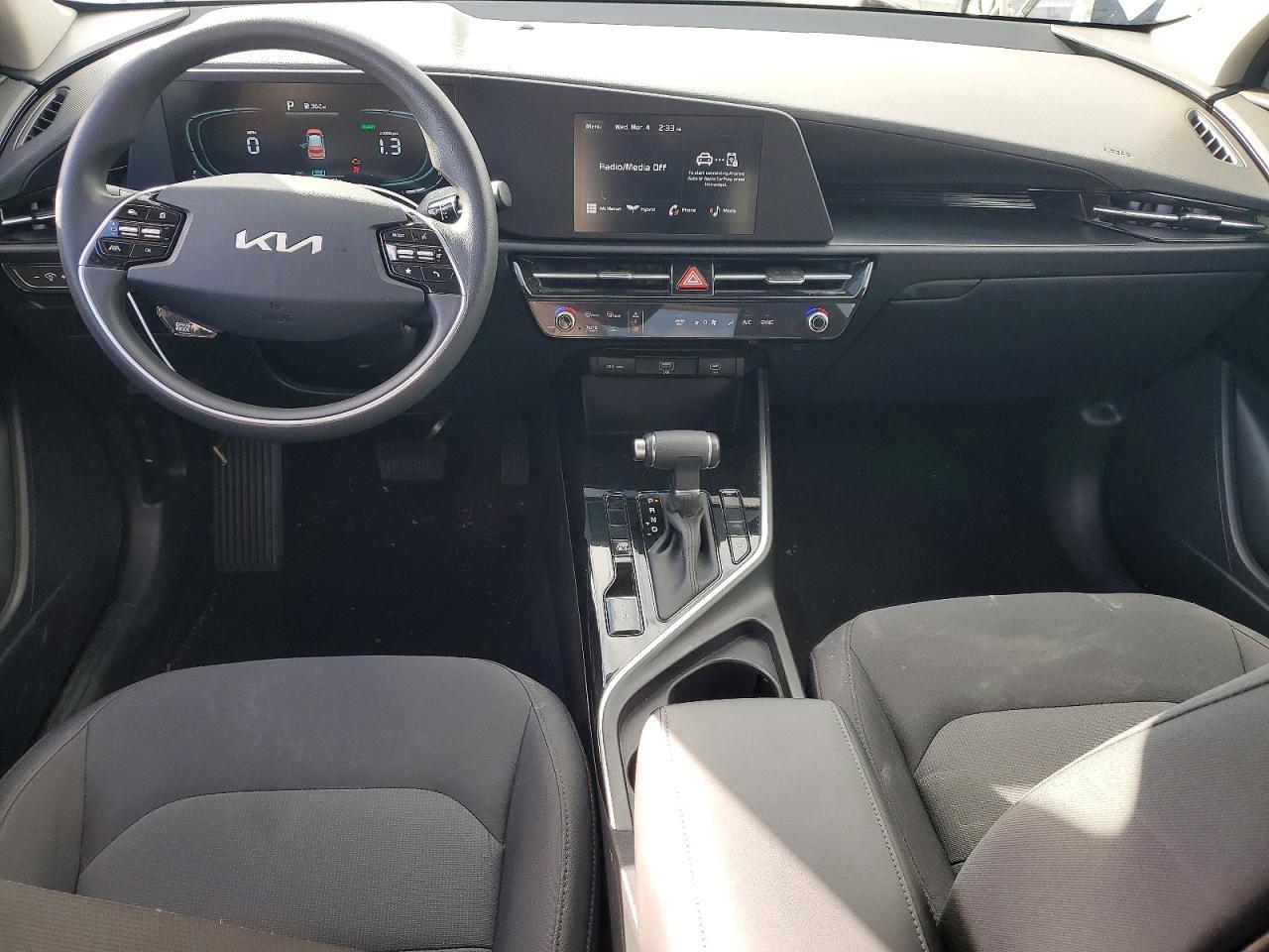 2025 Kia Niro Lx - zdjęcie 8