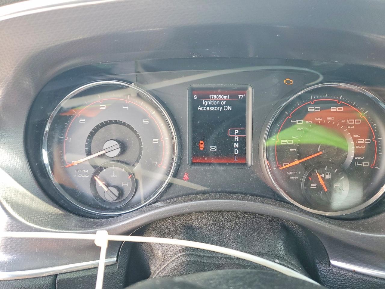 2014 Dodge Charger Sxt - zdjęcie 9