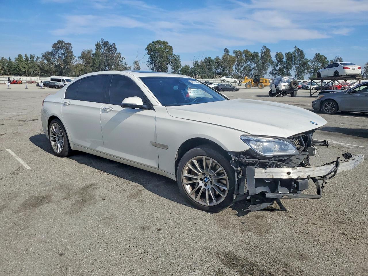2014 BMW 750 Lxi - zdjęcie 4