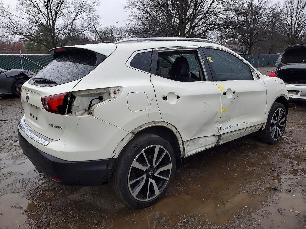 2017 Nissan Rogue Sport Sl - zdjęcie 3