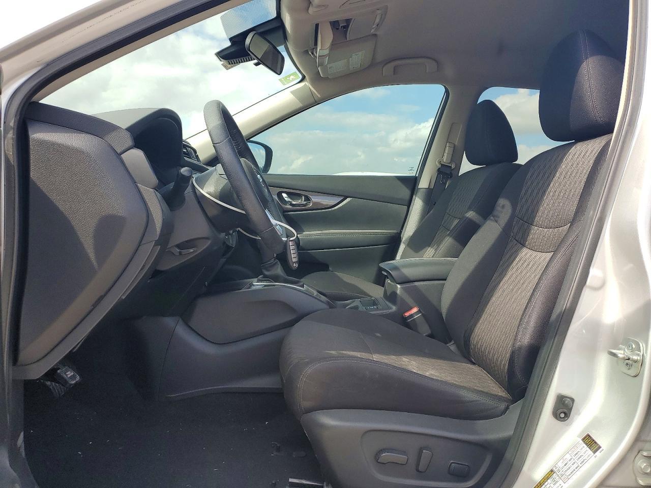 2019 Nissan Rogue Sv - zdjęcie 7