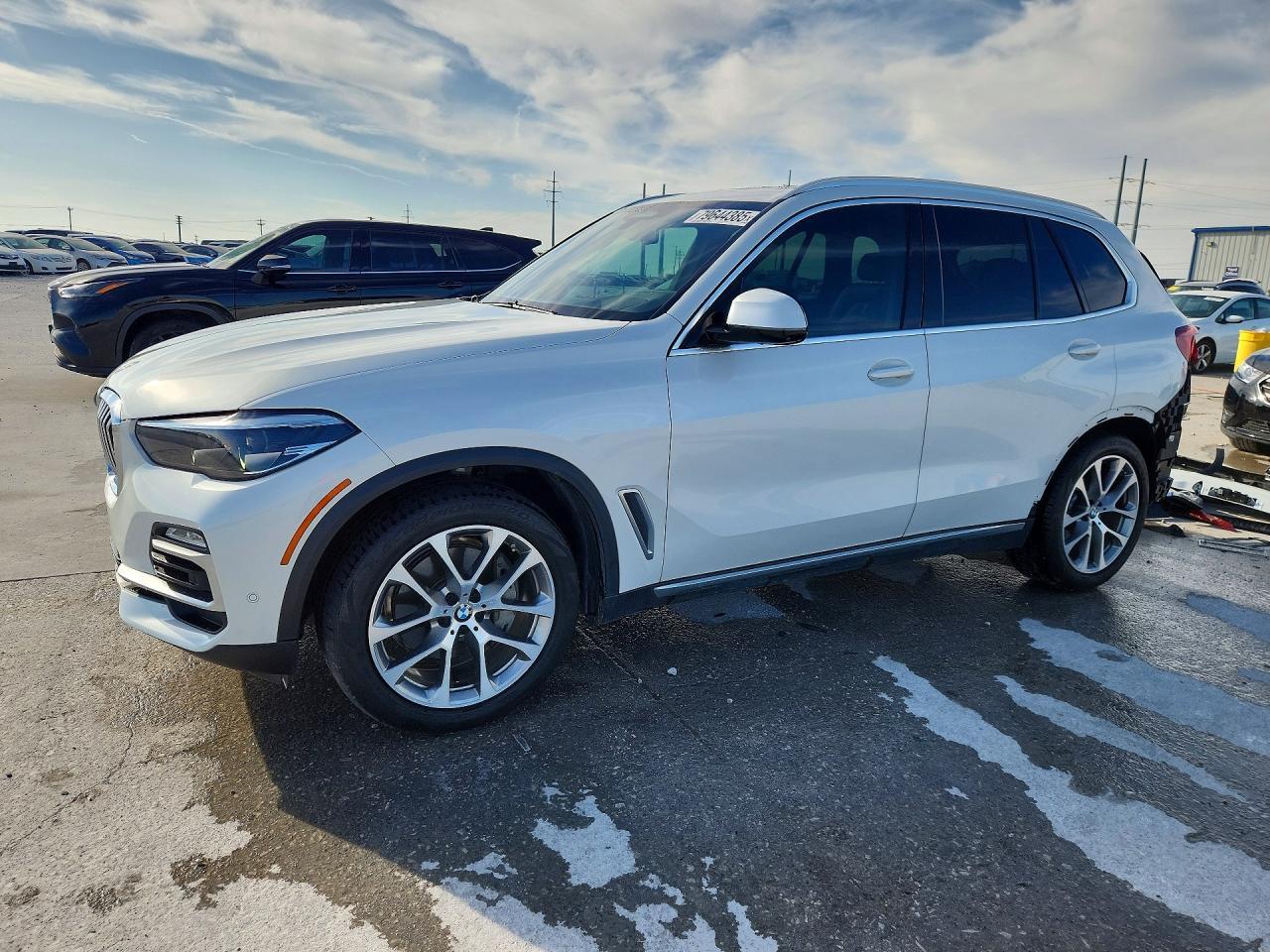 2020 BMW X5 xDrive40I - zdjęcie główne