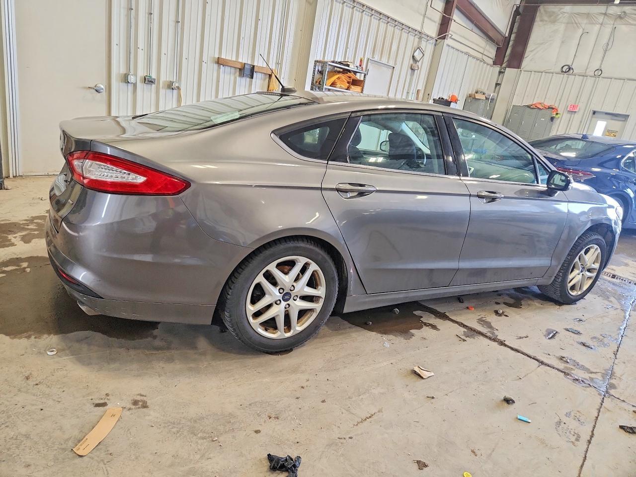 2014 Ford Fusion Se - zdjęcie 3