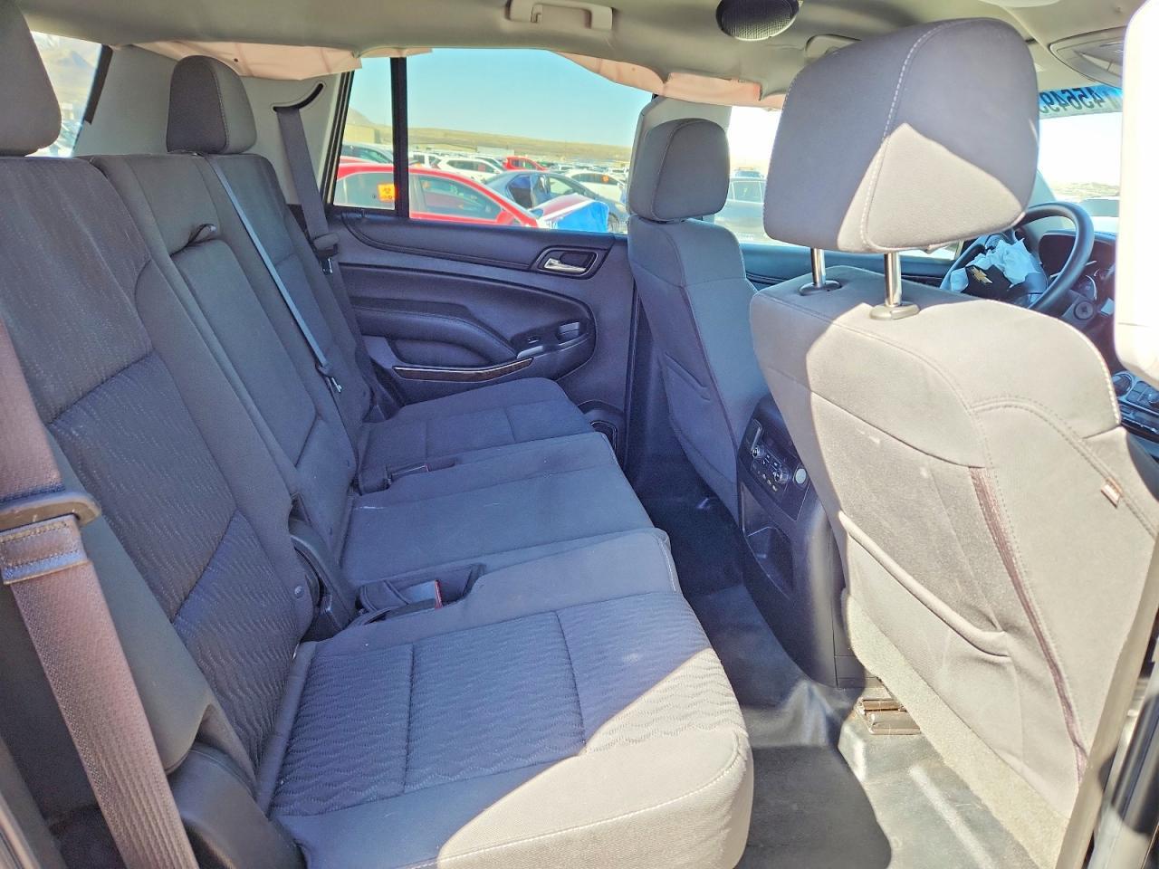 2018 Chevrolet Tahoe Special - zdjęcie 11