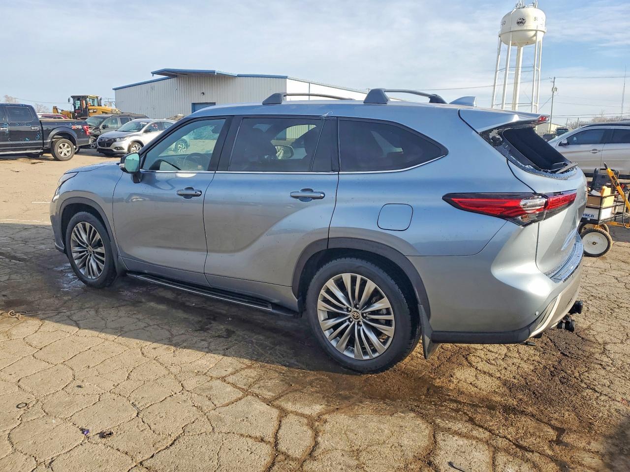2020 Toyota Highlander Platinum - zdjęcie 2