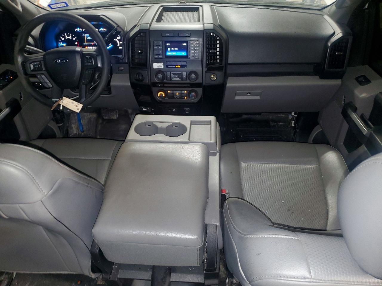 2015 Ford F150 Supercrew - zdjęcie 8