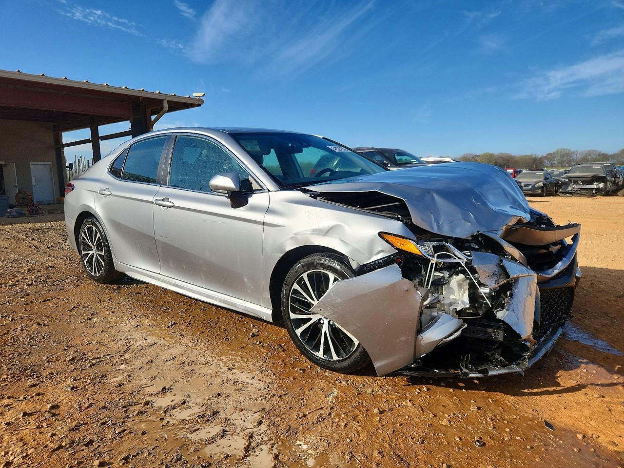 2019 Toyota Camry Se - zdjęcie 4