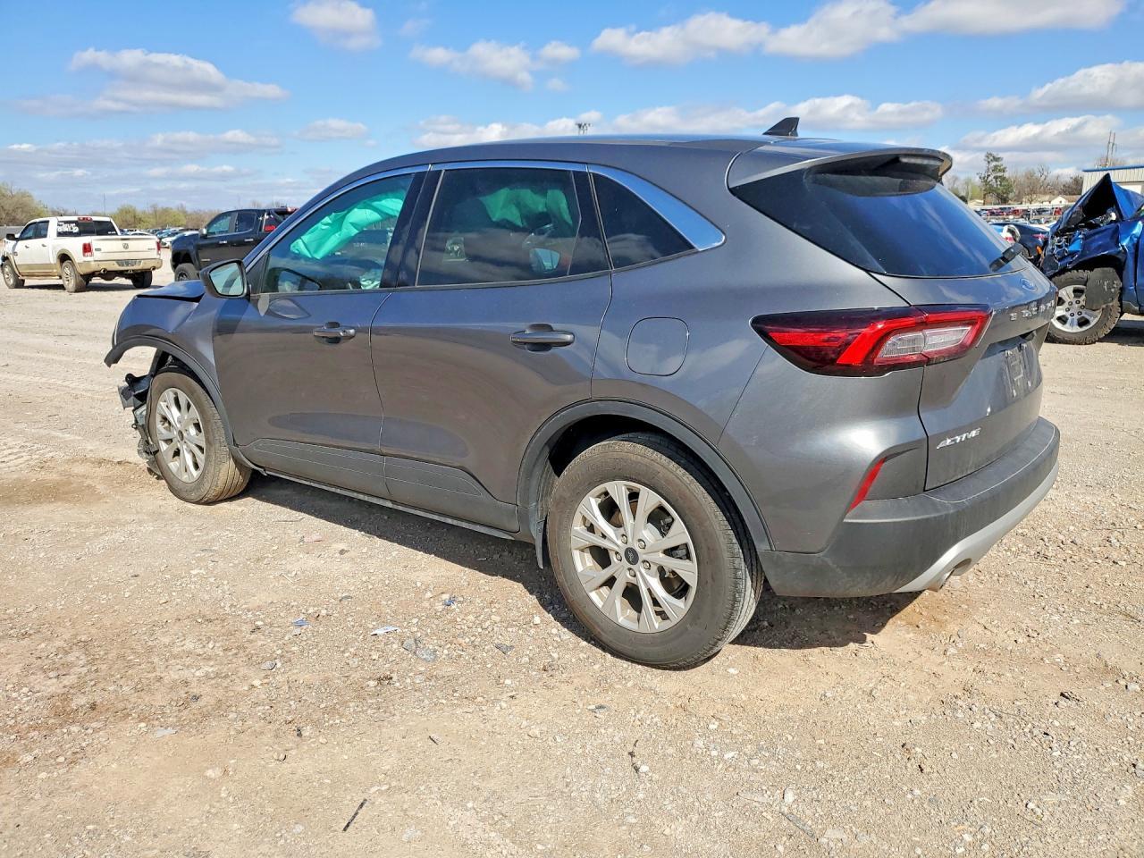 2024 Ford Escape Active - zdjęcie 2