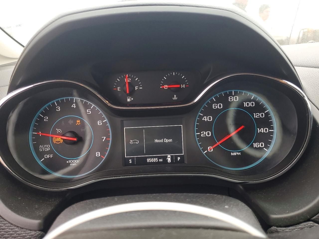 2020 Chevrolet Cruise Lt - zdjęcie 9