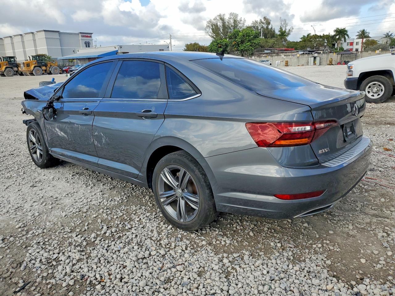 2019 Volkswagen Jetta S - zdjęcie 2