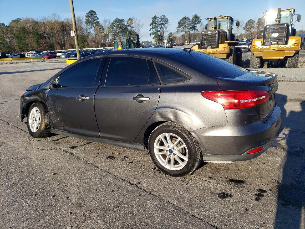 2016 Ford Focus Se - zdjęcie 2