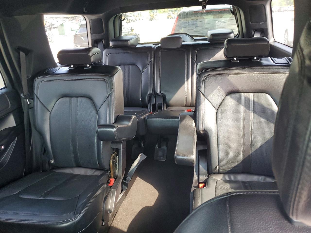 2020 Ford Expedition Limited - zdjęcie 10