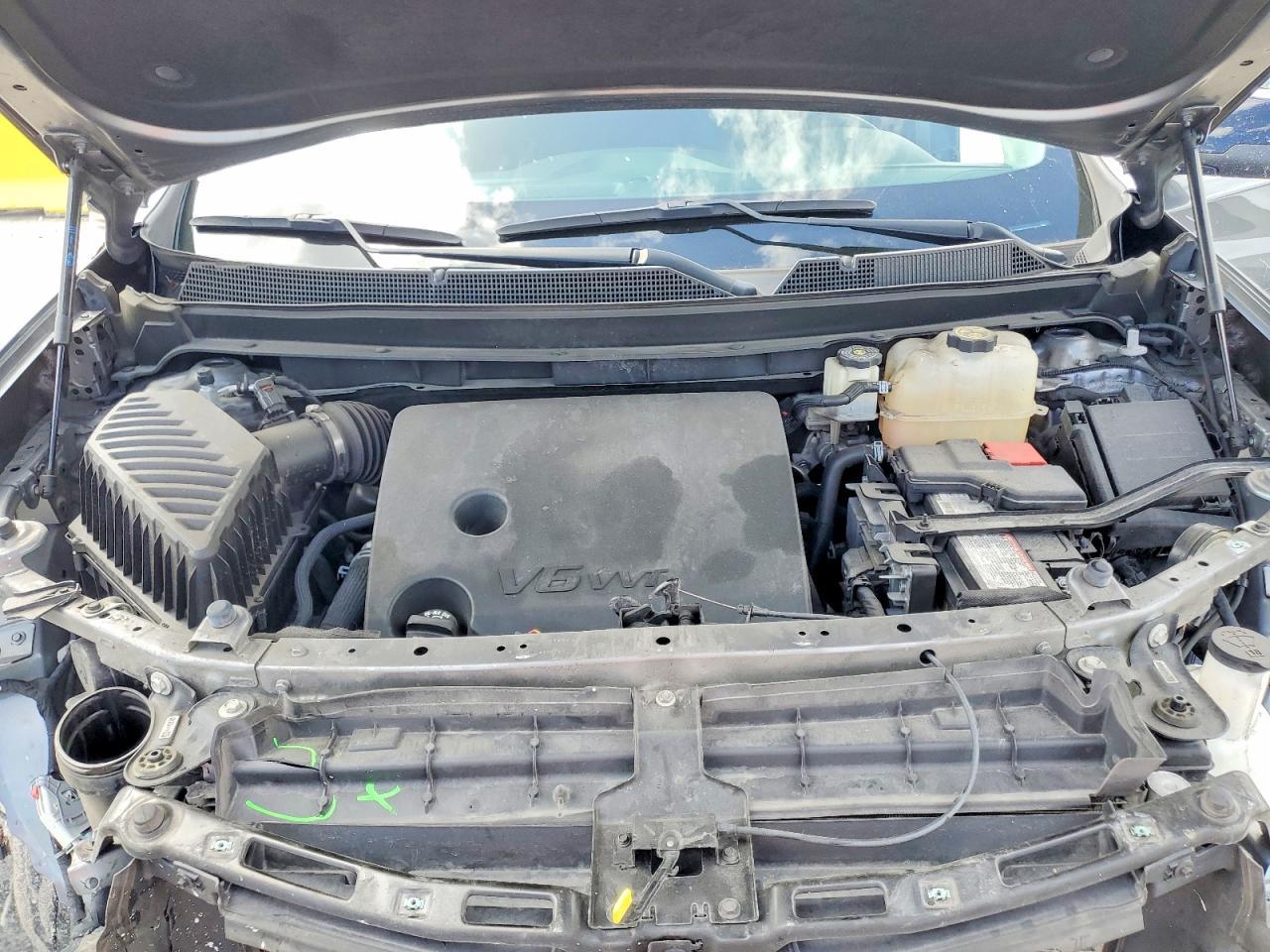 2021 Chevrolet Traverse Ls - zdjęcie 12