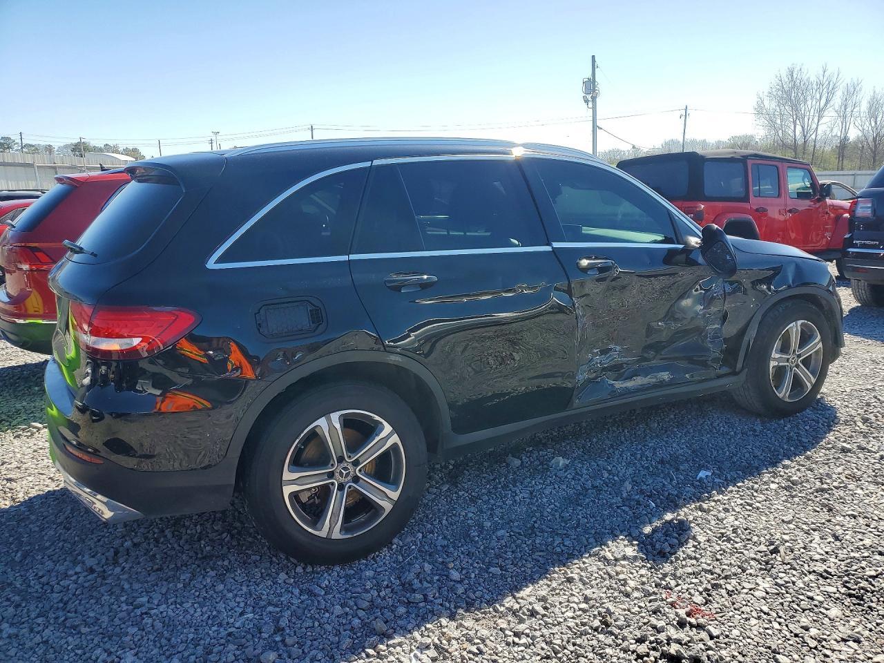 2019 Mercedes-Benz Glc 300 - zdjęcie 3