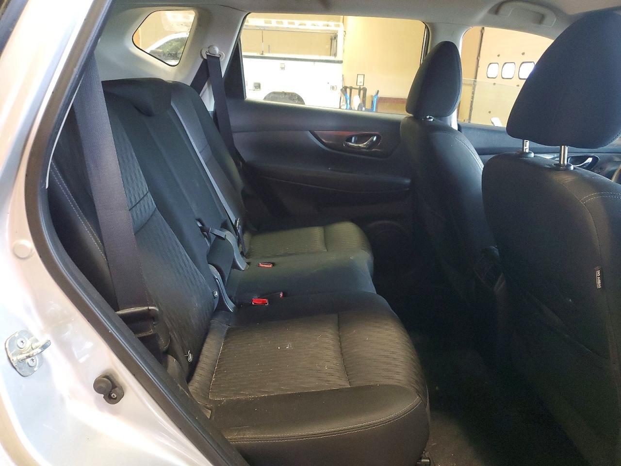 2018 Nissan Rogue S - zdjęcie 11