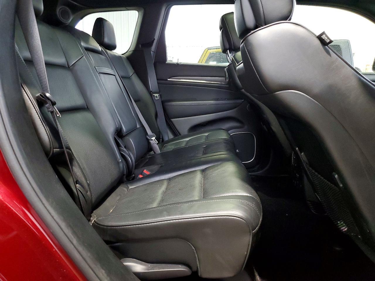 2019 Jeep Grand Cherokee Overland - zdjęcie 11