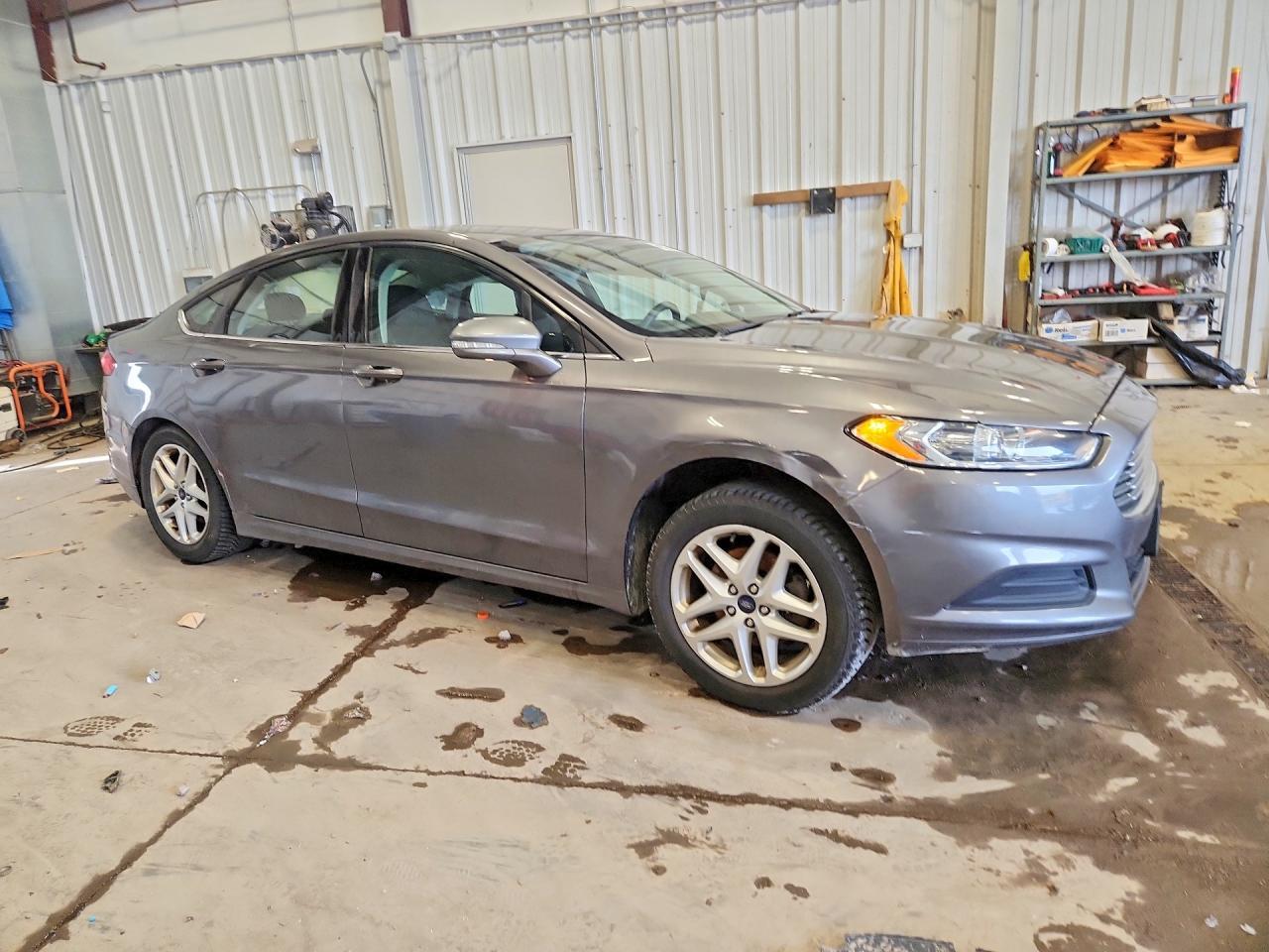 2014 Ford Fusion Se - zdjęcie 4