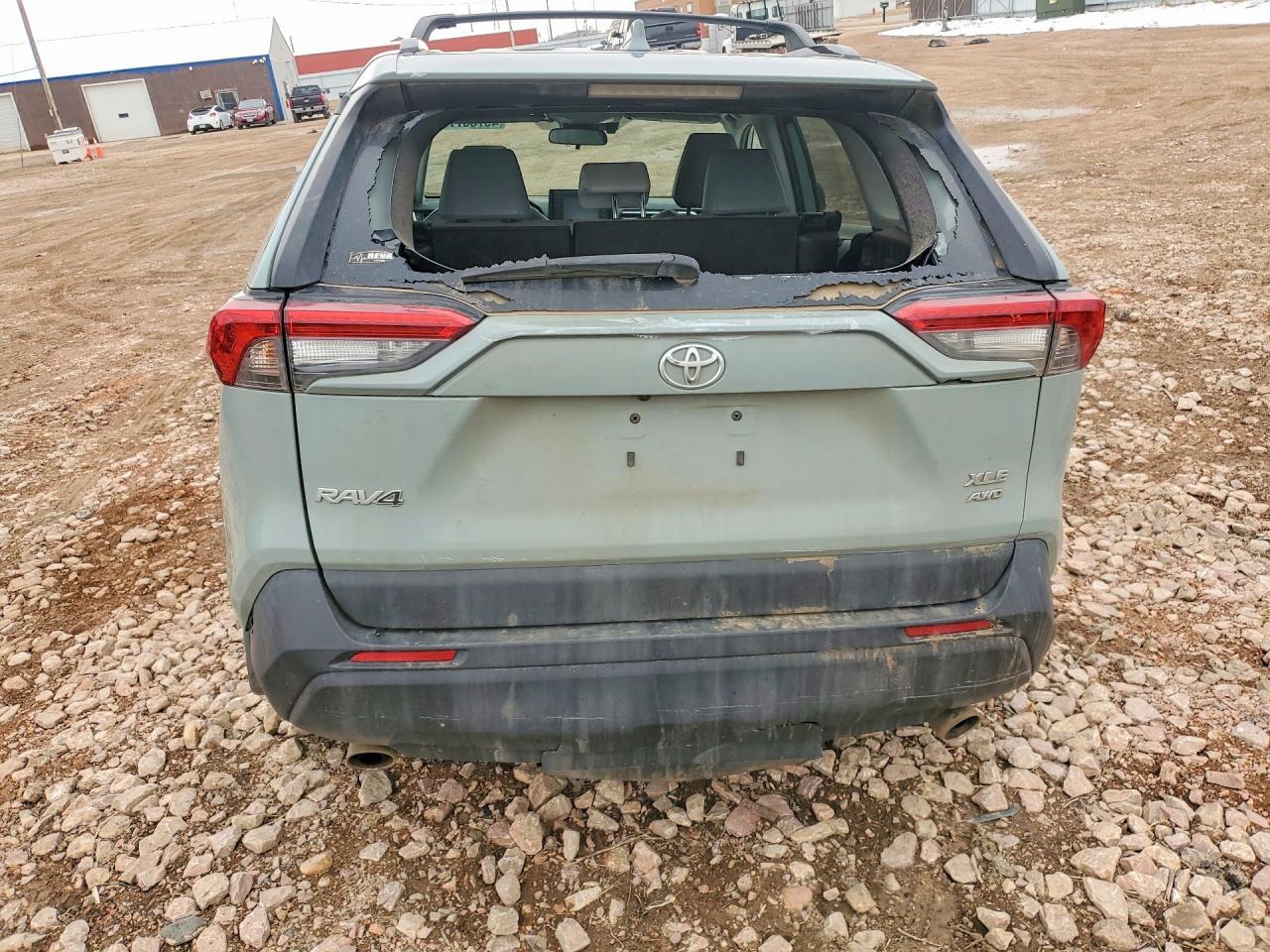 2022 Toyota Rav4 Xle Premium - zdjęcie 6
