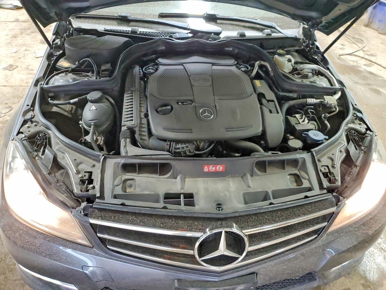 2014 Mercedes-Benz C 300 4Matic - zdjęcie 11