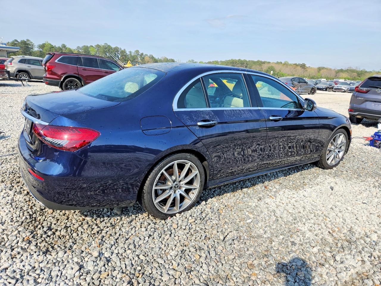 2021 Mercedes-Benz E 350 - zdjęcie 3