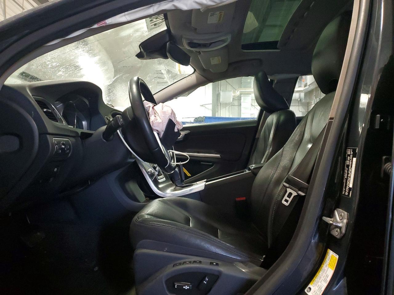 2016 Volvo S60 Premier - zdjęcie 7