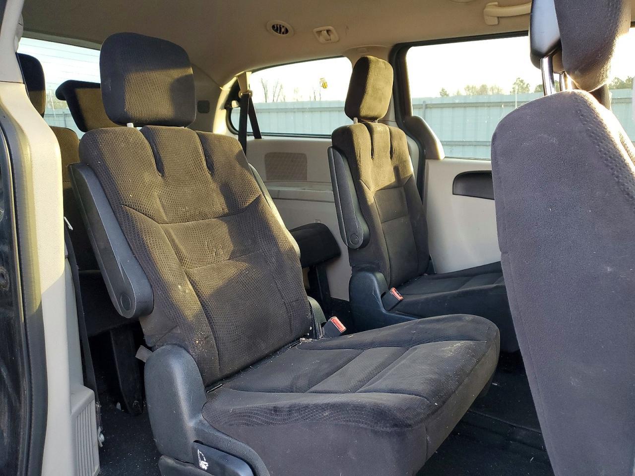 2014 Dodge Grand Caravan Sxt - zdjęcie 11