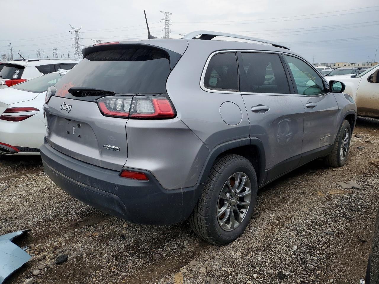 2019 Jeep Cherokee Latitude Plus - zdjęcie 3