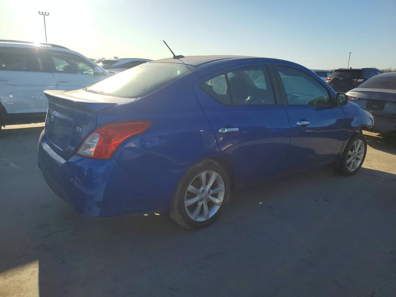 2015 Nissan Versa 1.6 Sl - zdjęcie 3